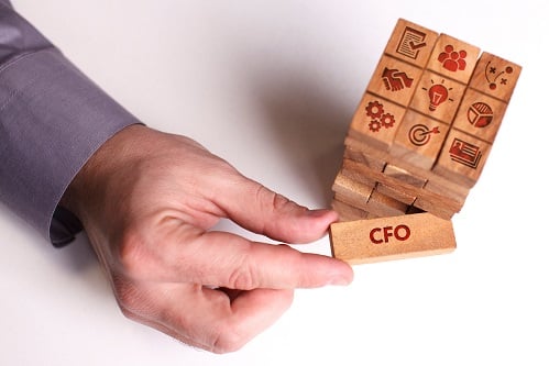 how-to-hire-a-cfo